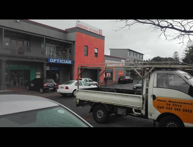 140M² RETAIL TO LET IN HEATHFIELD